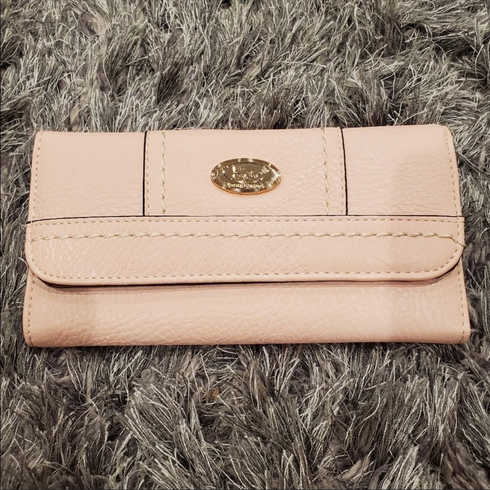 NWOT Light Pink B.O.C Born Concept Wallet